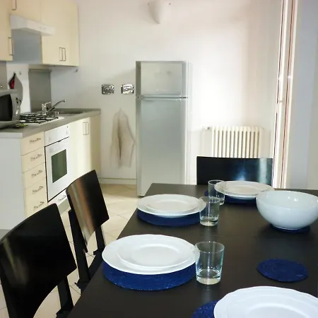 House With One Bedroom In With Wonderful View Terrace And Wifi Сasa de vacaciones Bolonia